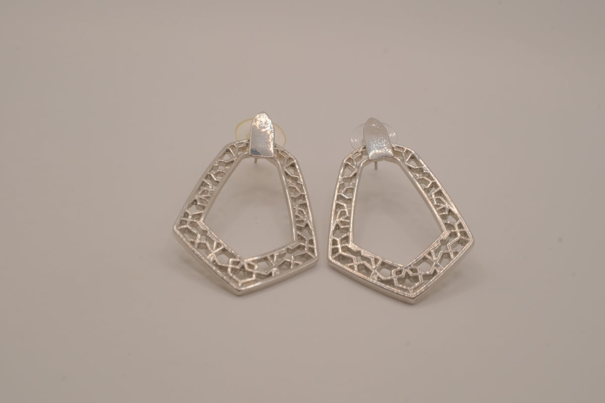 Geometric open-frame drop earrings