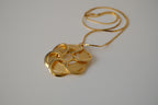 Vintage gold-tone interlocking circle pendant necklace