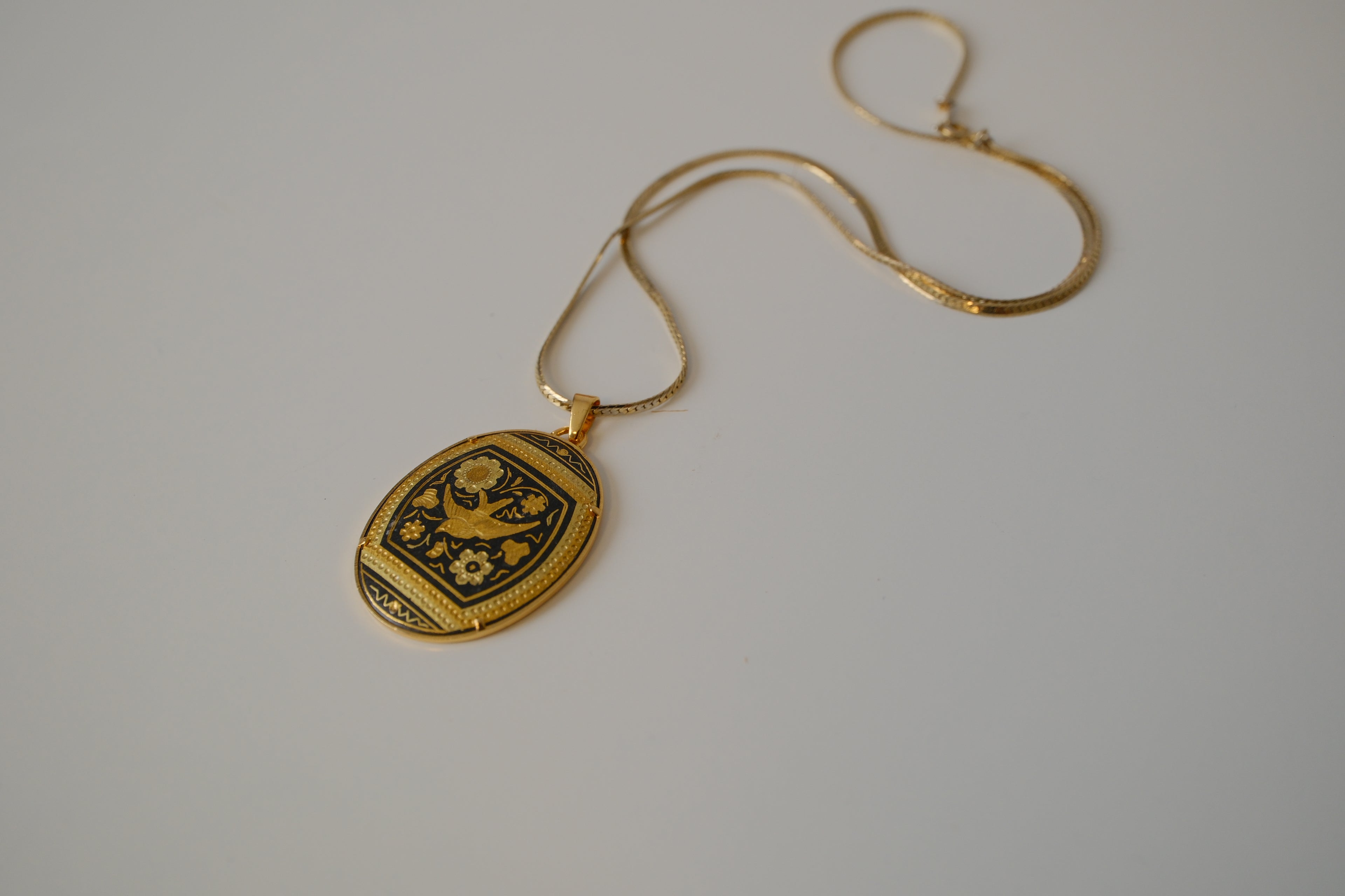 Vintage Spanish Damascene pendant necklace