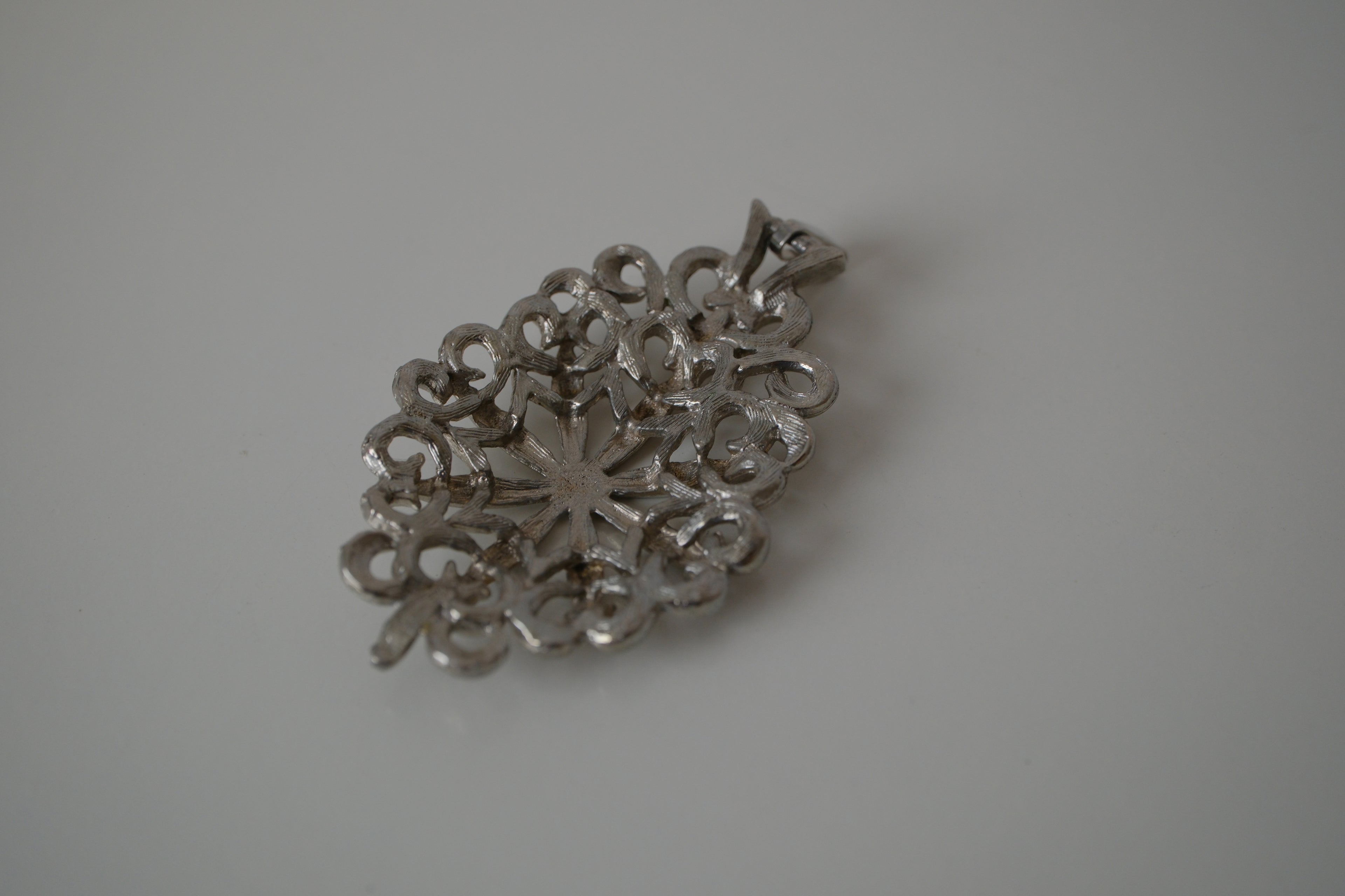 Intricate filigree openwork pendant