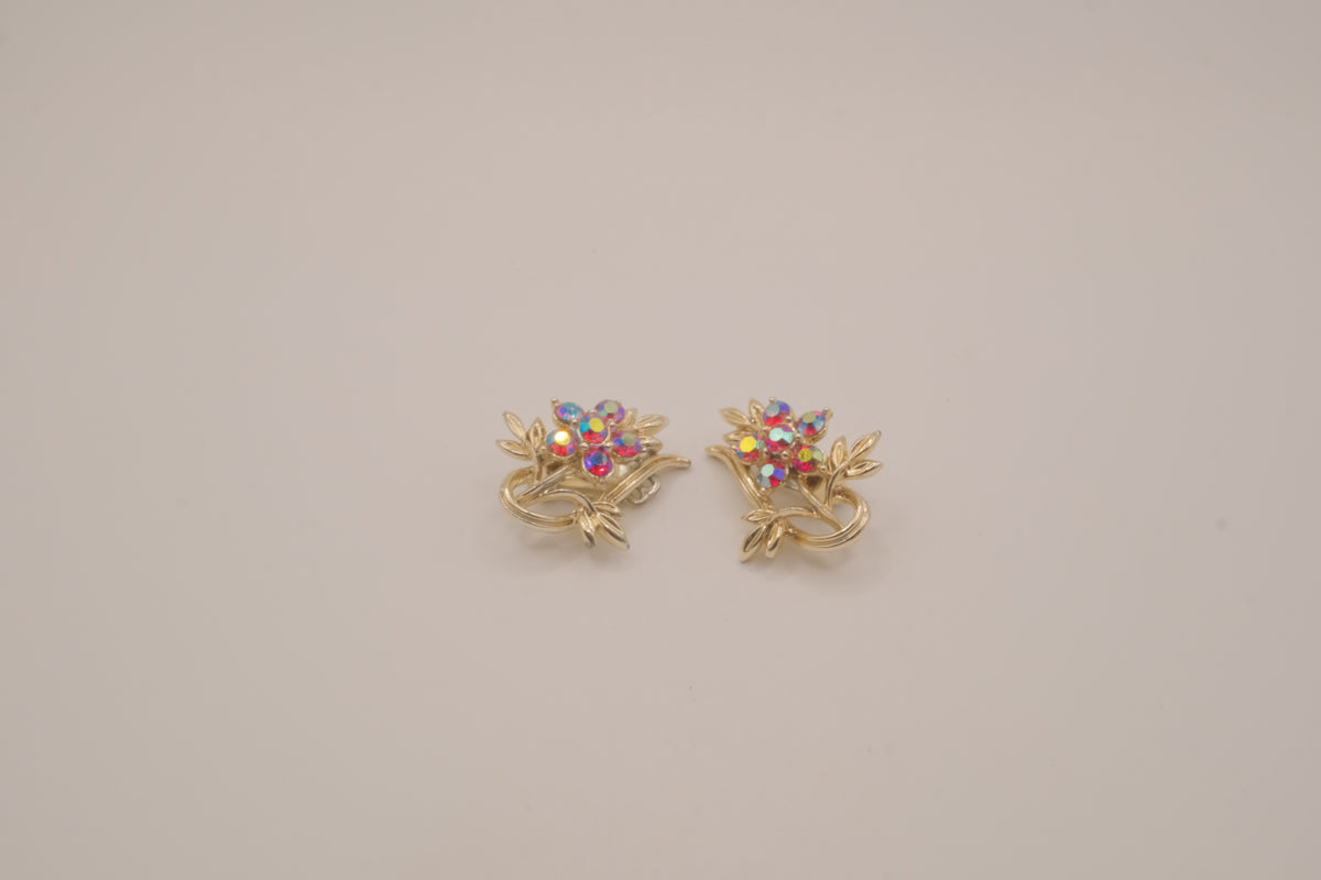 Vintage mid-century clip-on earrings