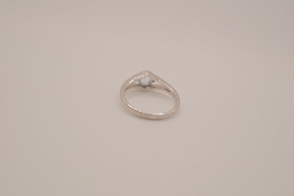 Vintage Sterling silver light blue stone ring