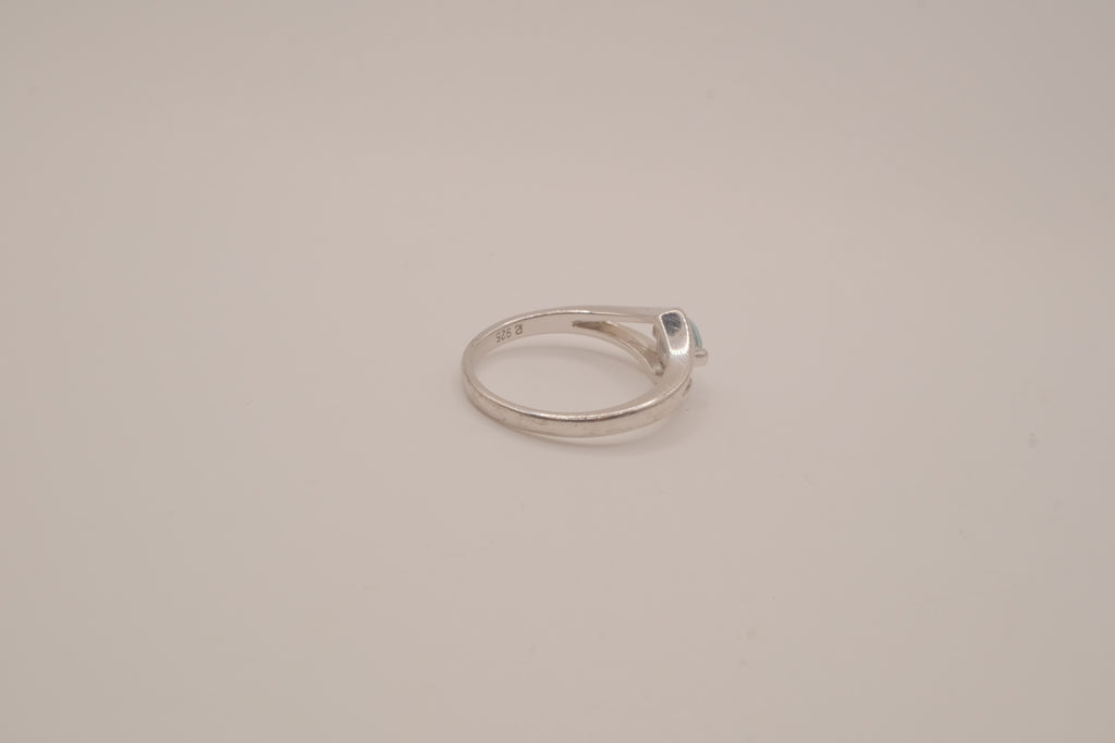 Vintage Sterling silver light blue stone ring