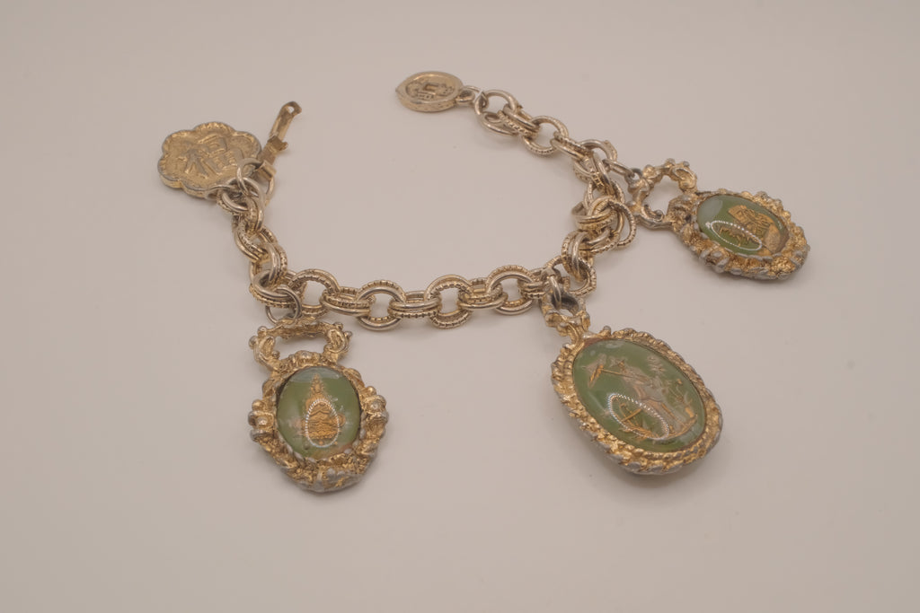 Vintage 1950s Asian-style charm bracelet