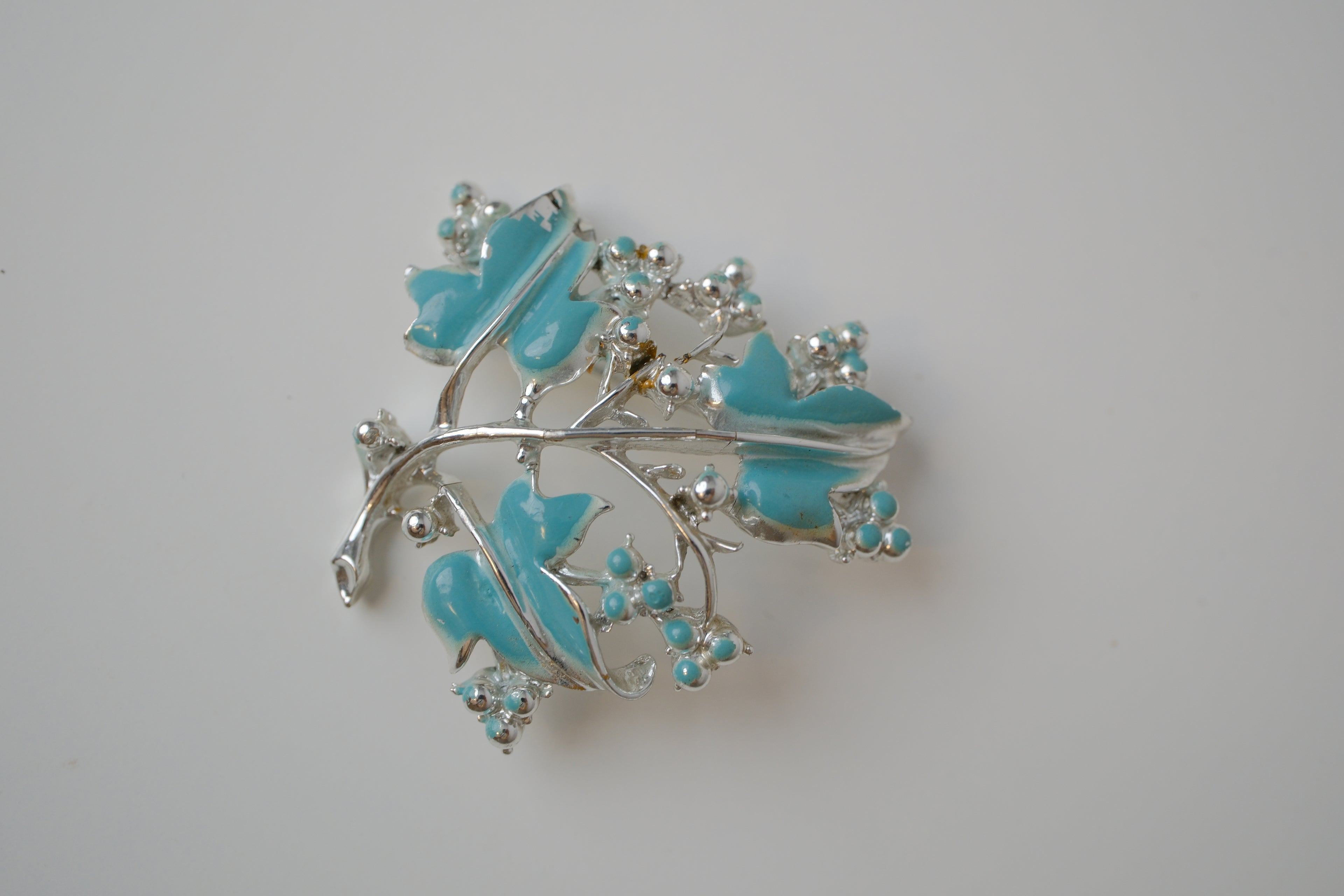 Vintage Coro Leaf and Berry brooch