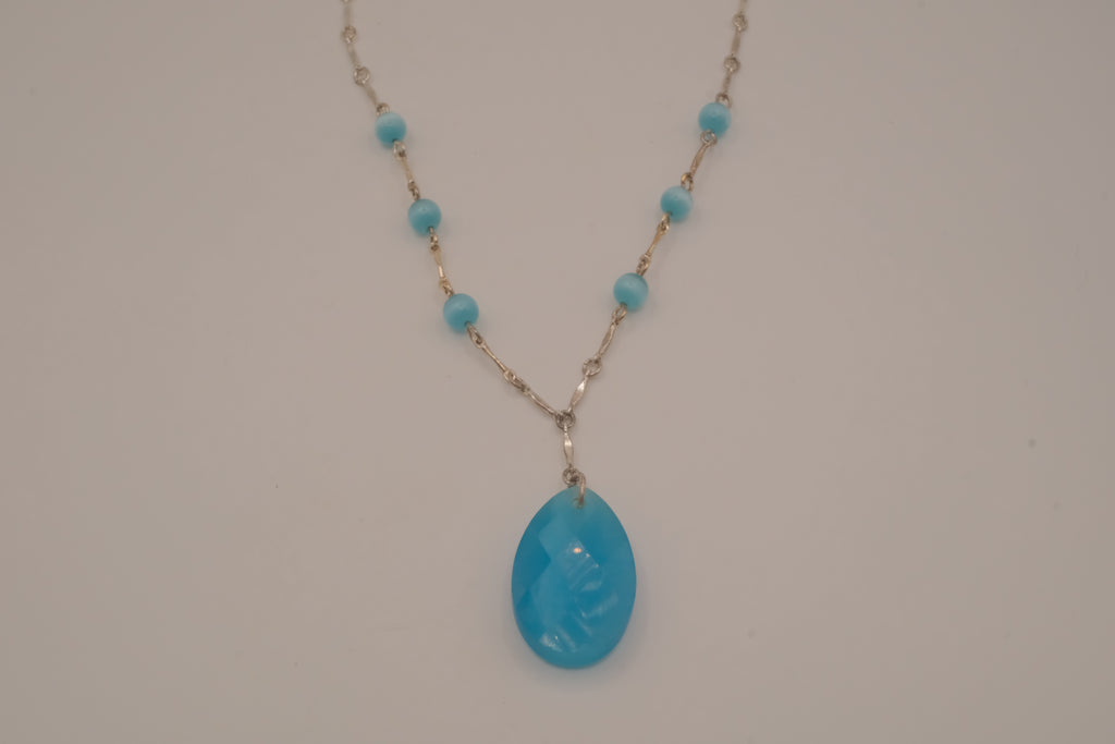Vintage Avon Blue Cat's Eye Drop Necklace
