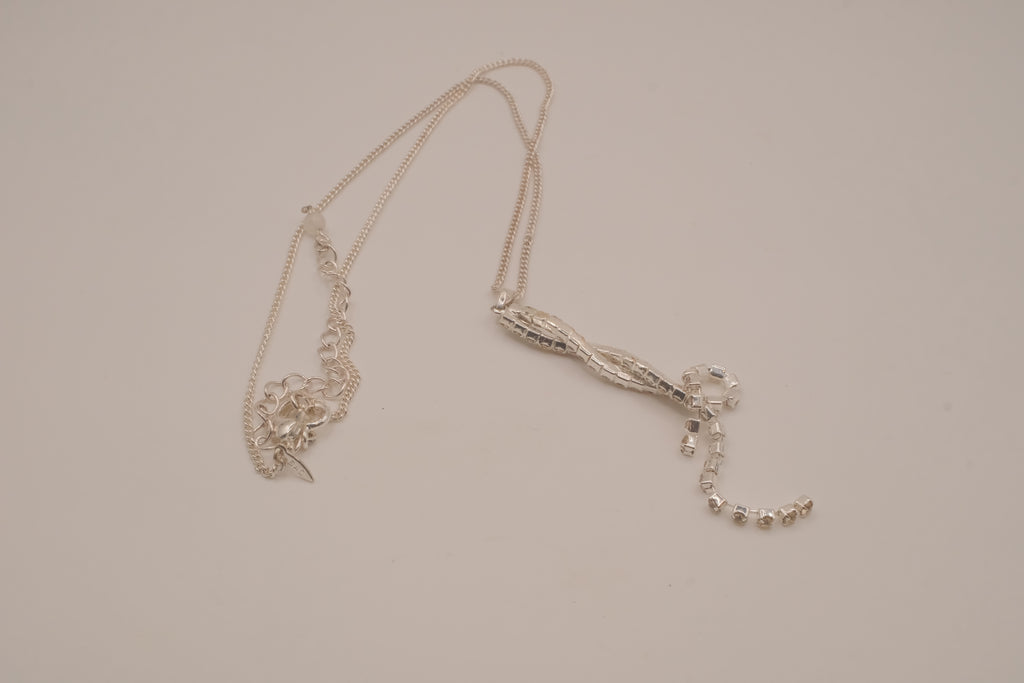 Vintage Avon Irresistibly Sexy Tease Necklace