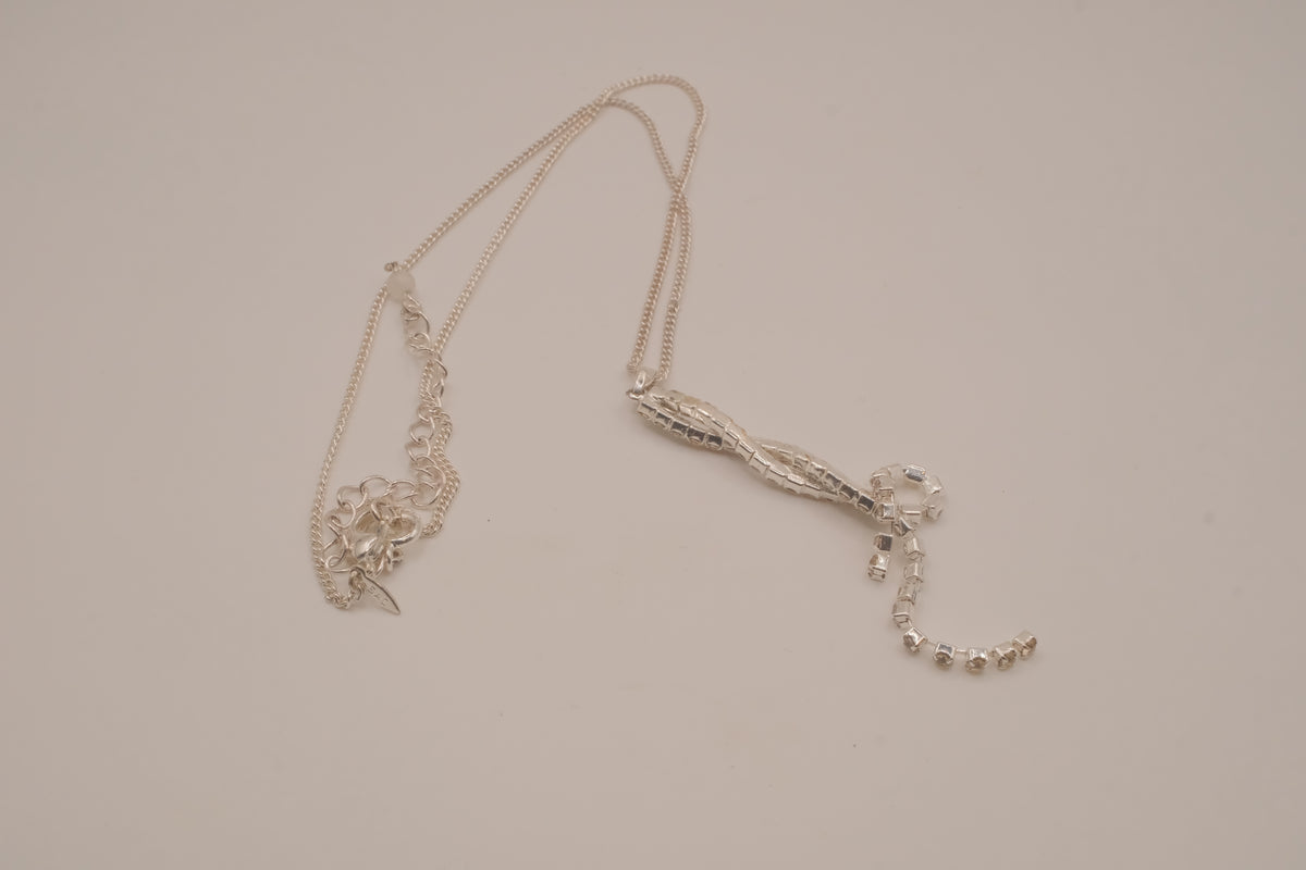 Vintage Avon Irresistibly Sexy Tease Necklace