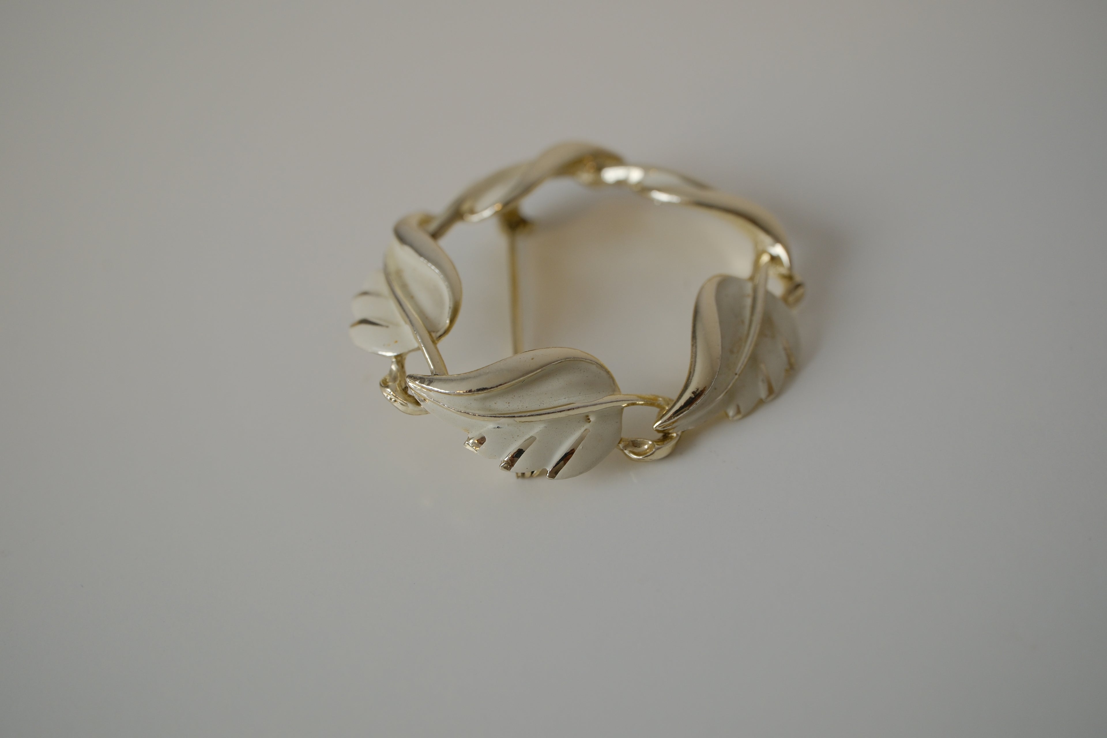 Vintage Coro White enamel Leaf brooch