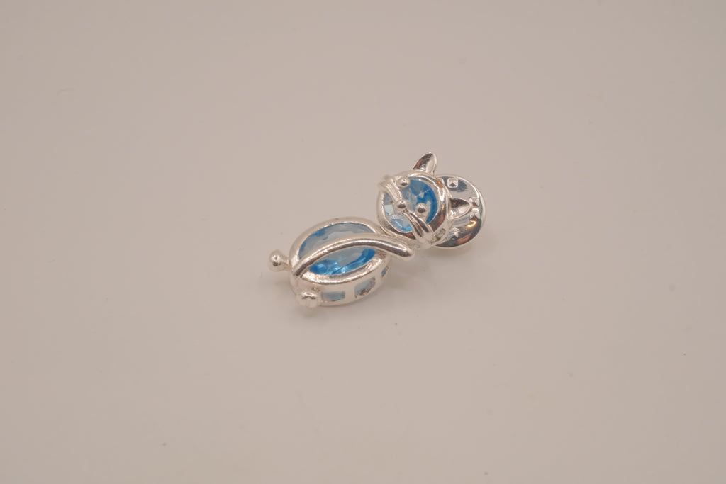 Vintage Avon "Alley Cat" pin