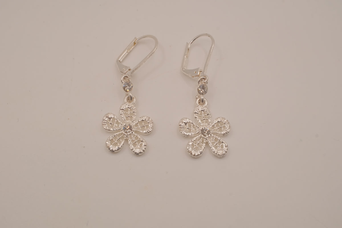 Vintage Avon In Bloom Silvertone Floral Dangle Earrings