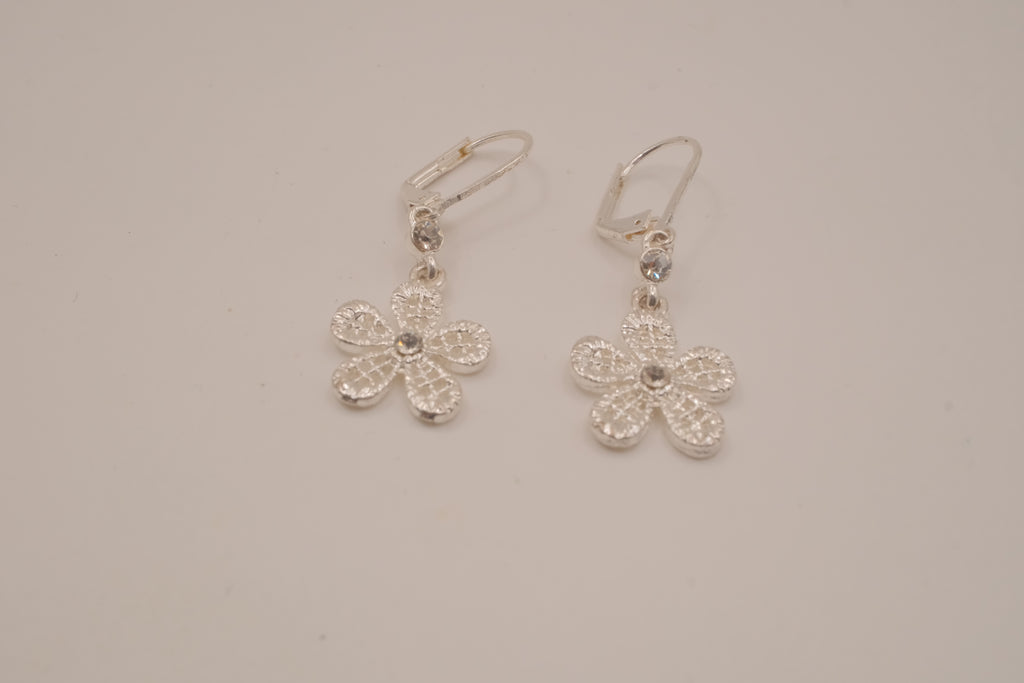 Vintage Avon In Bloom Silvertone Floral Dangle Earrings