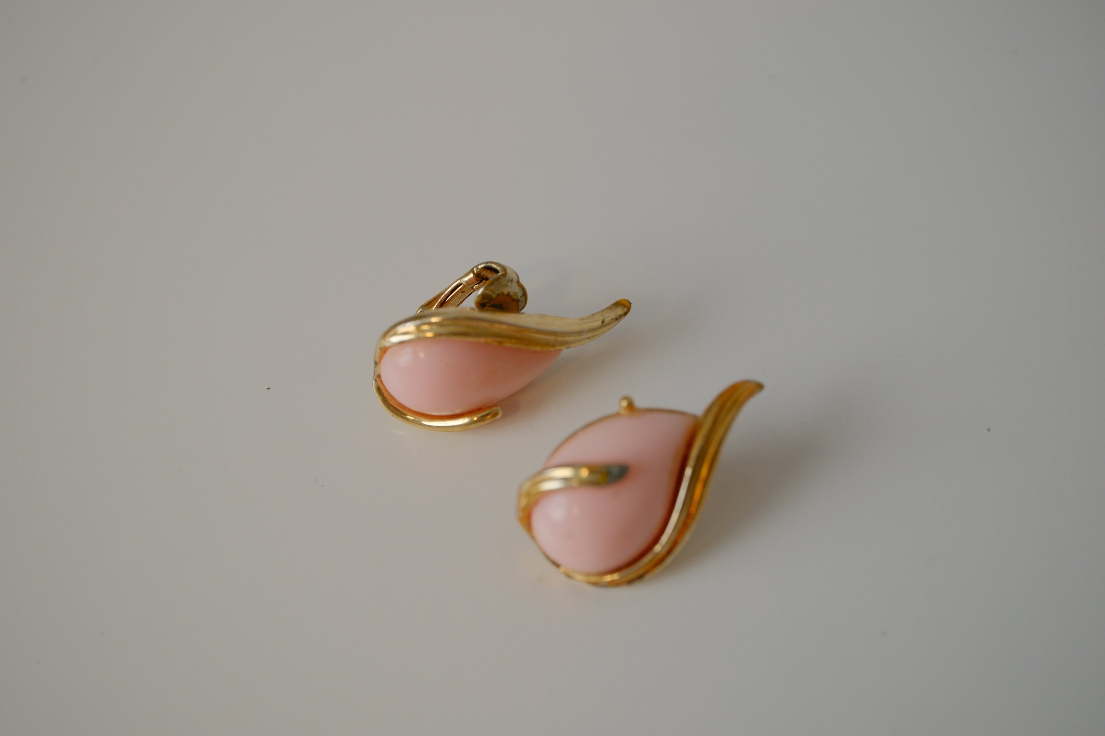 Vintage Pink Lucite Coro Clip On Earrings