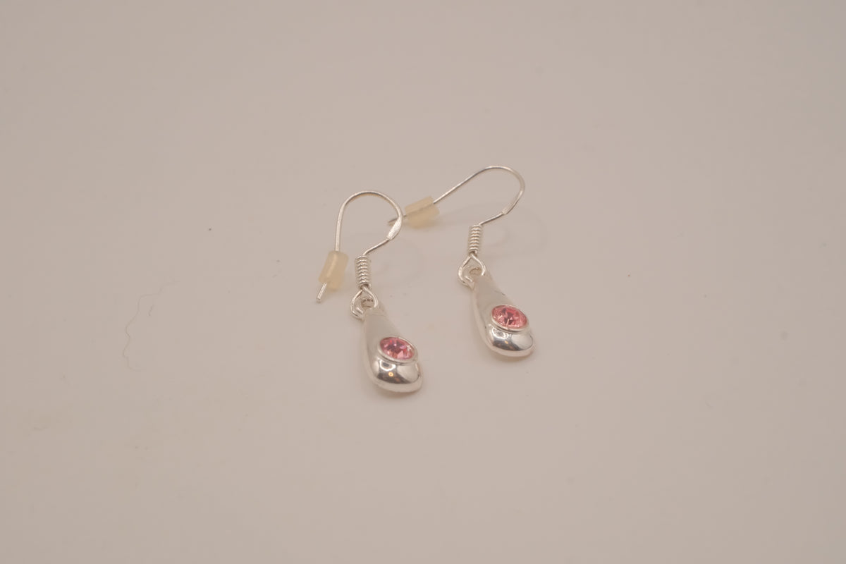 Vintage Avon silver teardrop dangle earrings
