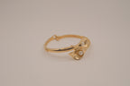 Vintage Avon gold-tone calla lily hinged bangle bracelet