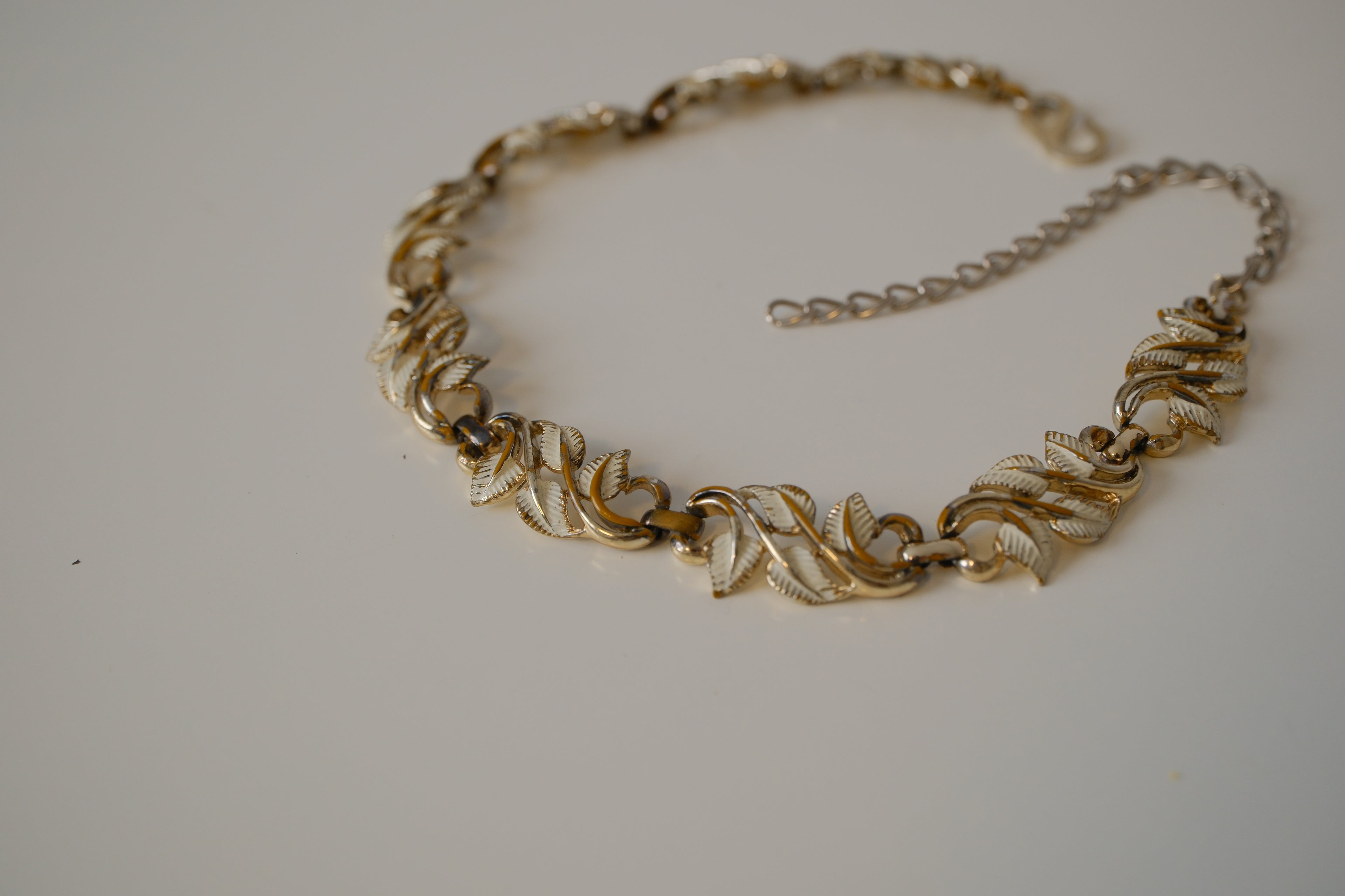 Vintage Coro white enamel leaf necklace