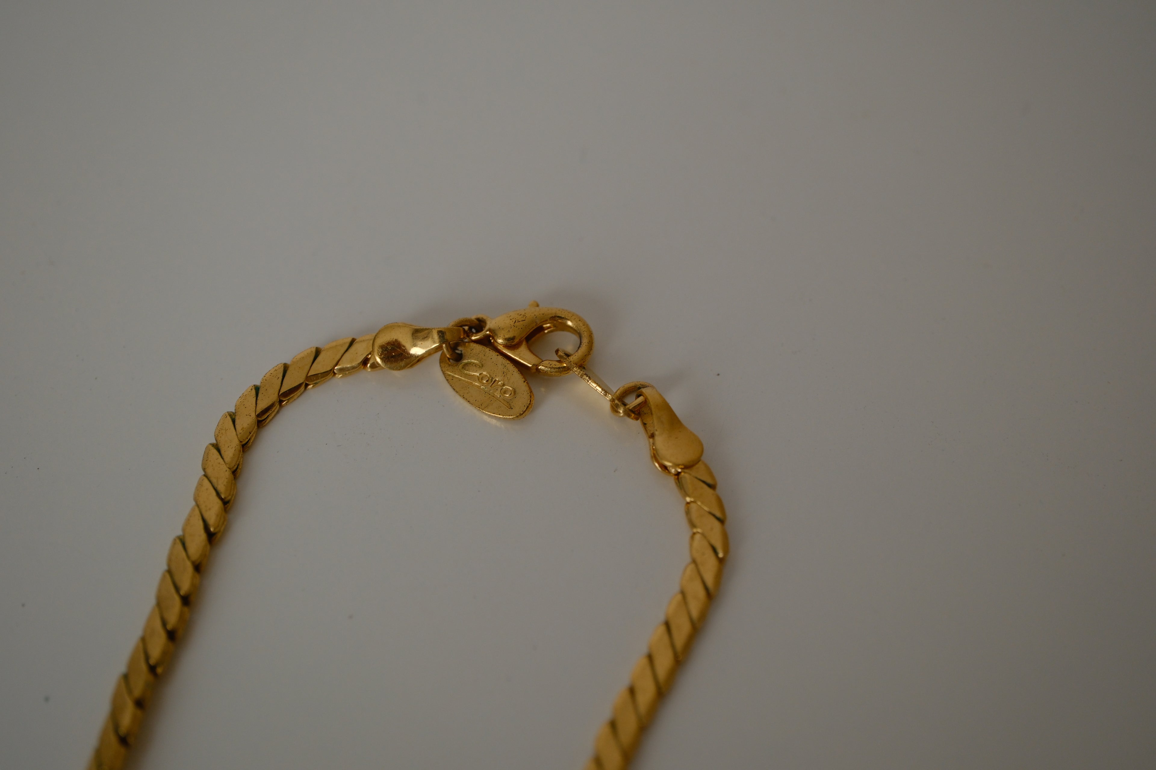 Vintage Coro Gold tone collar Necklace