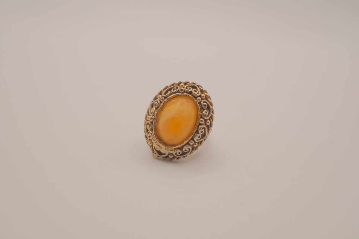 Vintage egg yolk butterscotch amber ring