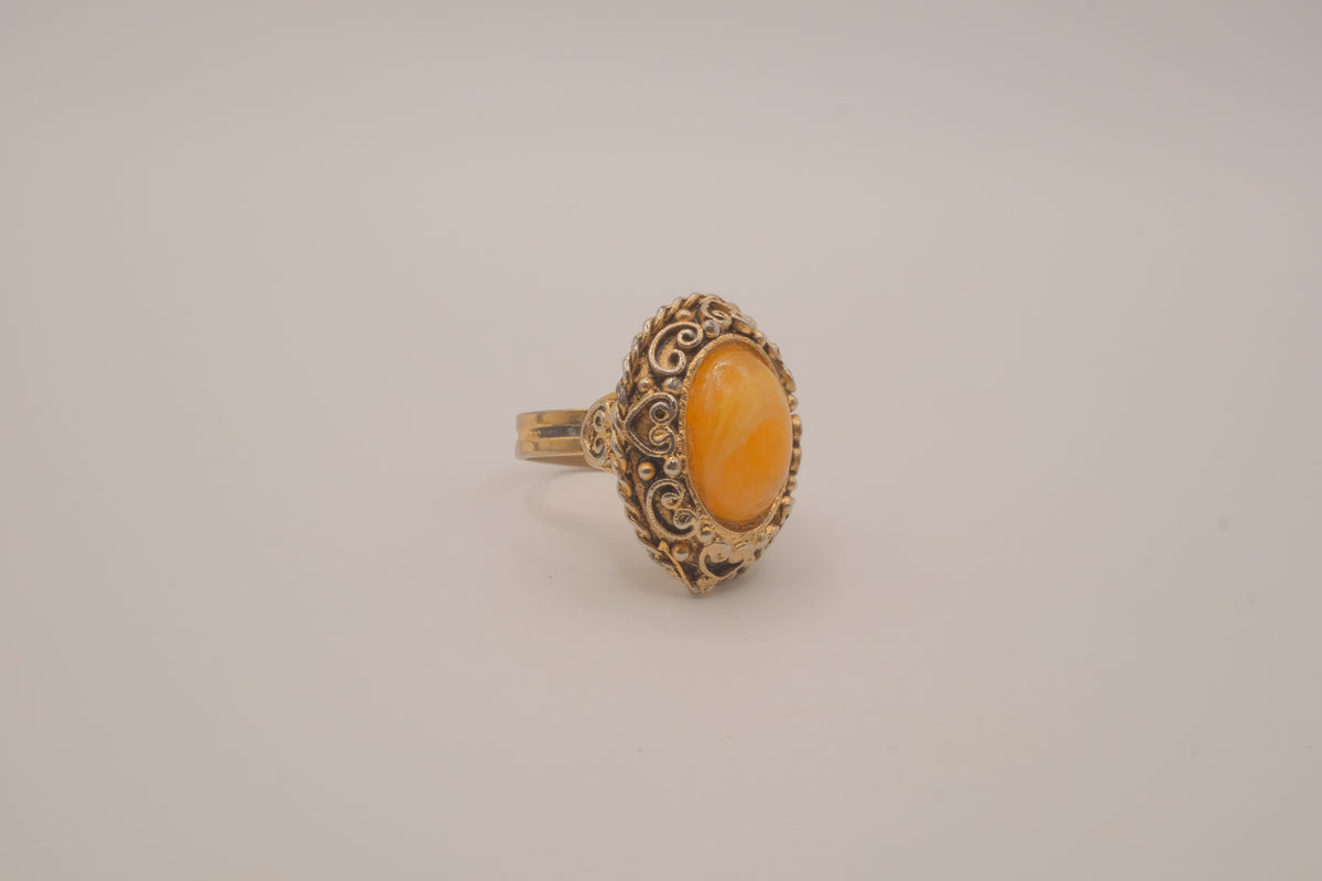 Vintage egg yolk butterscotch amber ring