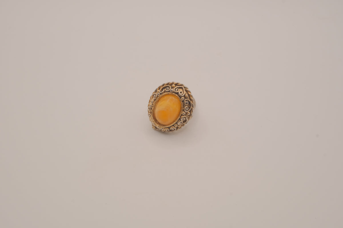 Vintage egg yolk butterscotch amber ring
