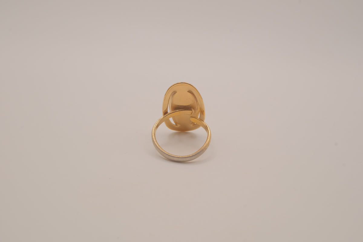 Vintage Sarah Coventry cocktail ring