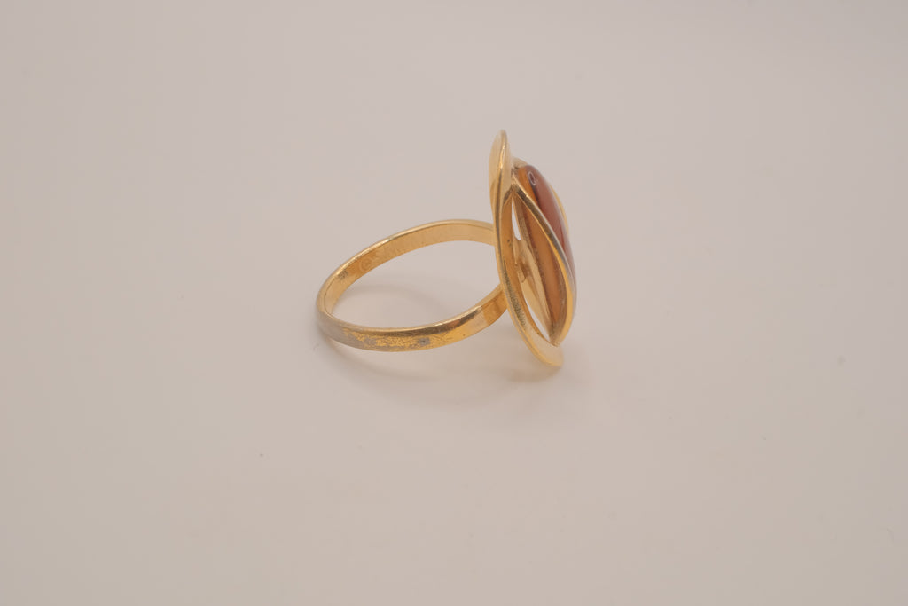 Vintage Sarah Coventry cocktail ring