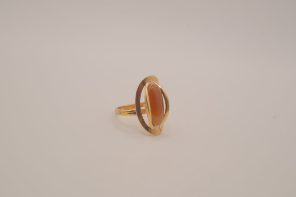 Vintage Sarah Coventry cocktail ring