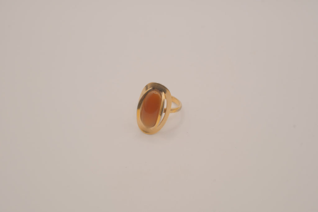 Vintage Sarah Coventry cocktail ring