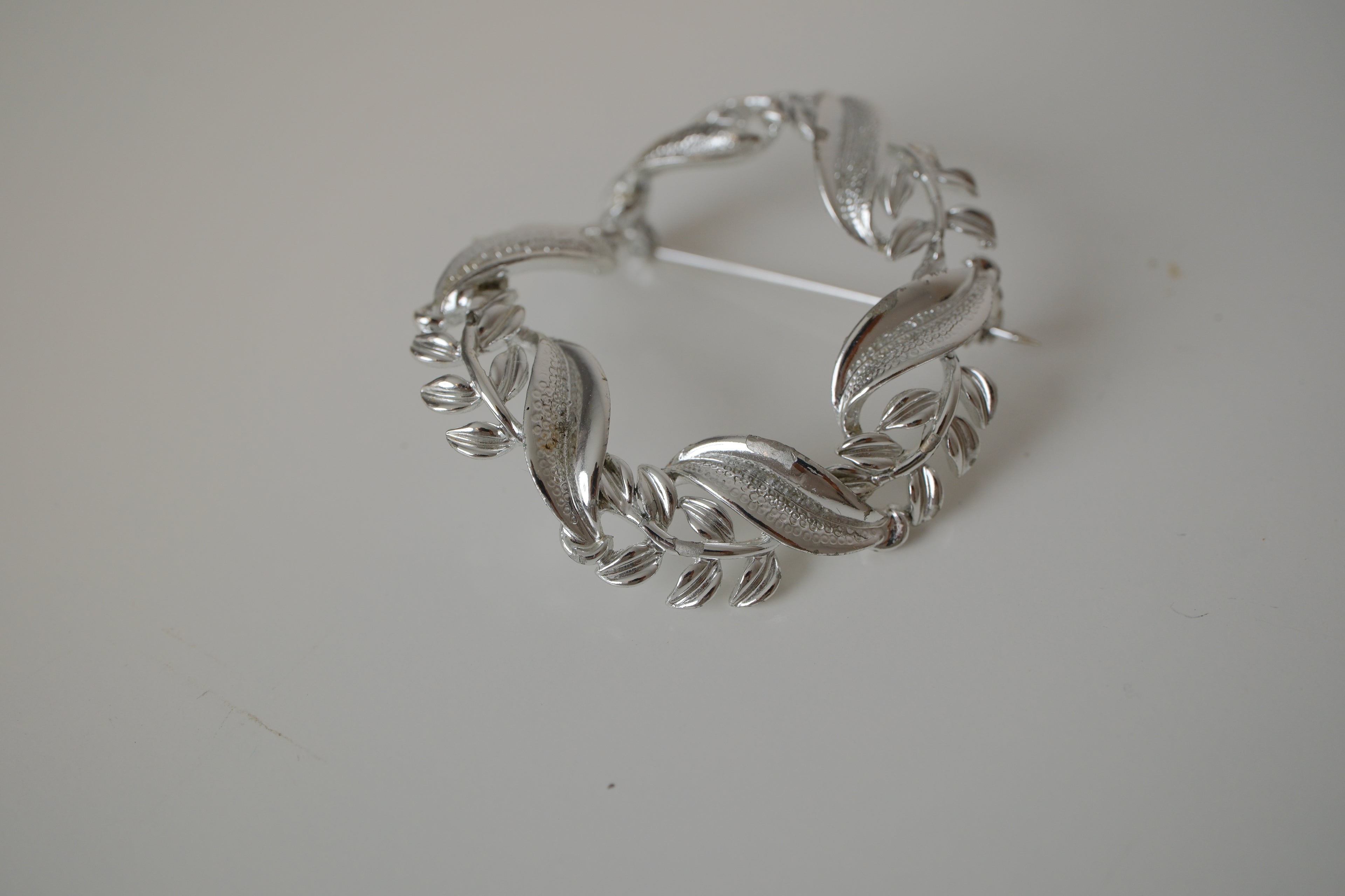 Vintage Coro leaf wreath brooch