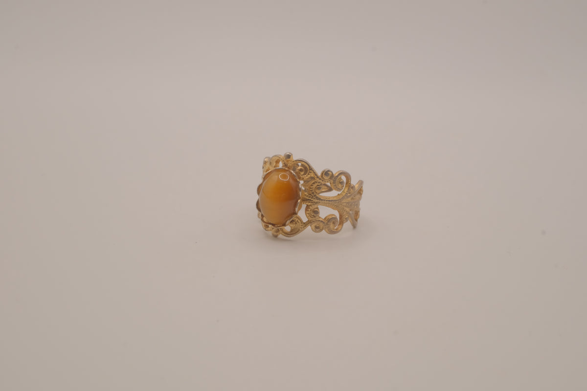 Vintage filigree butterscotch hue statement ring