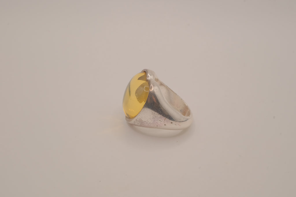 Vintage Avon heart-shaped mood ring