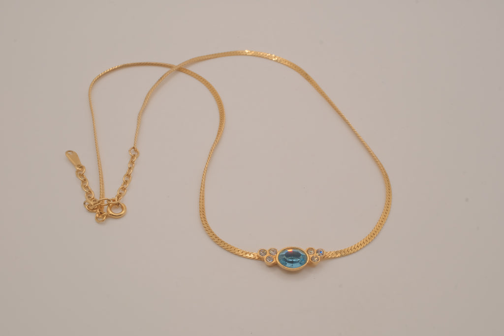 Vintage gold-tone herringbone chain necklace