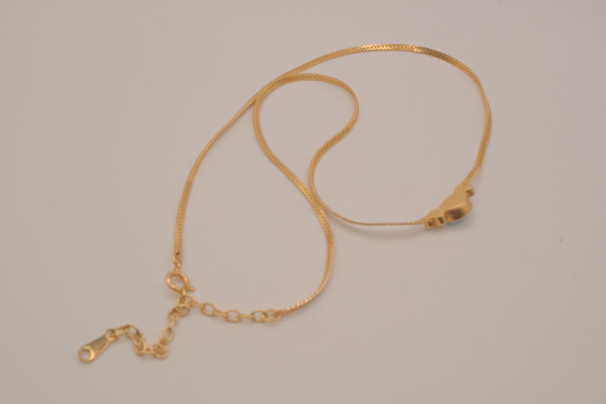 Vintage gold-tone herringbone chain necklace