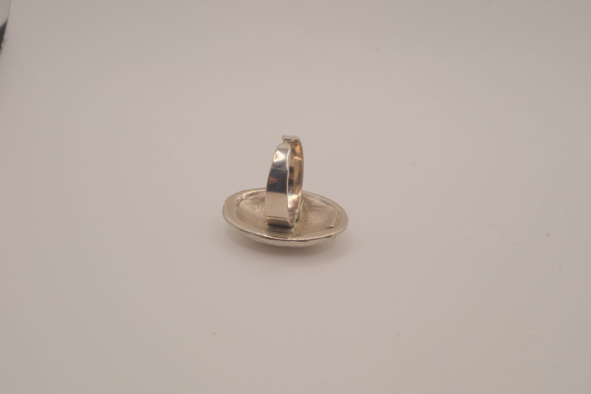 Vintage modernist silver tone statement ring