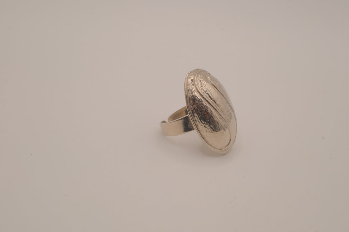 Vintage modernist silver tone statement ring