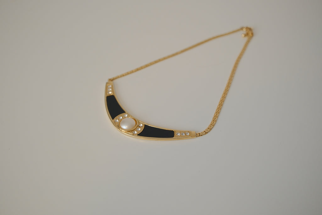 Vintage Gold toned collar necklace