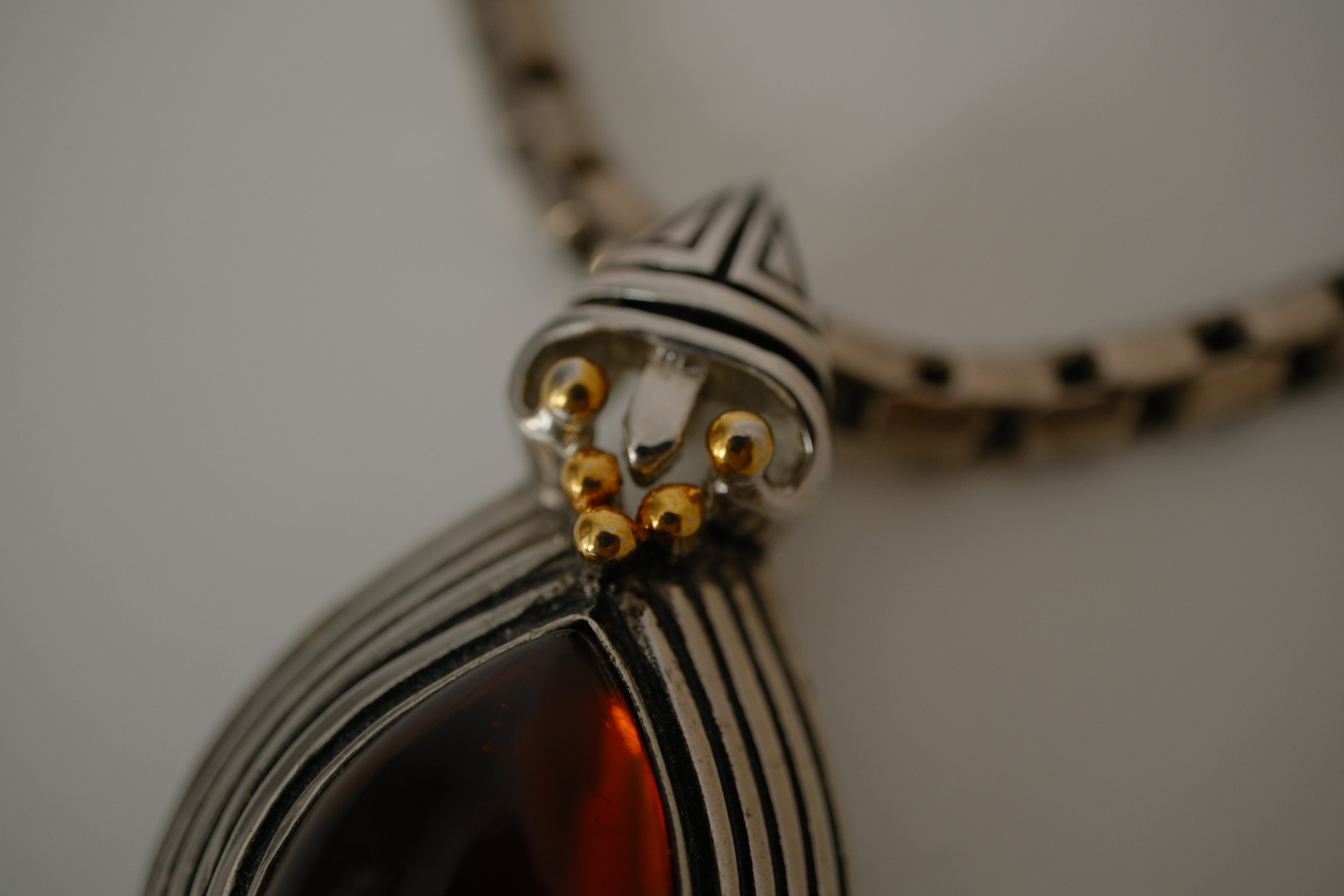 Vintage Brown stone pendant necklace