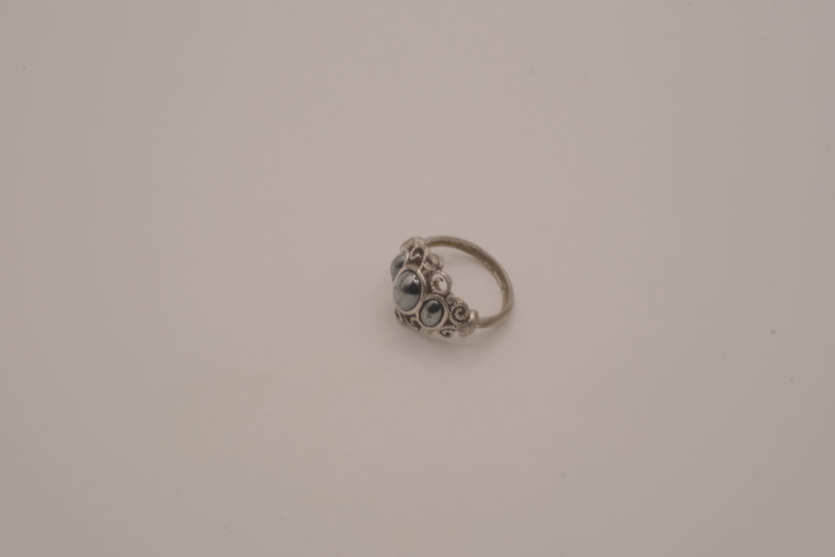 Vintage Avon "Midnight Splendor" statement ring