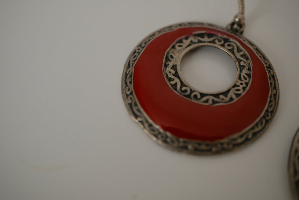 Red black metal dangle earrings