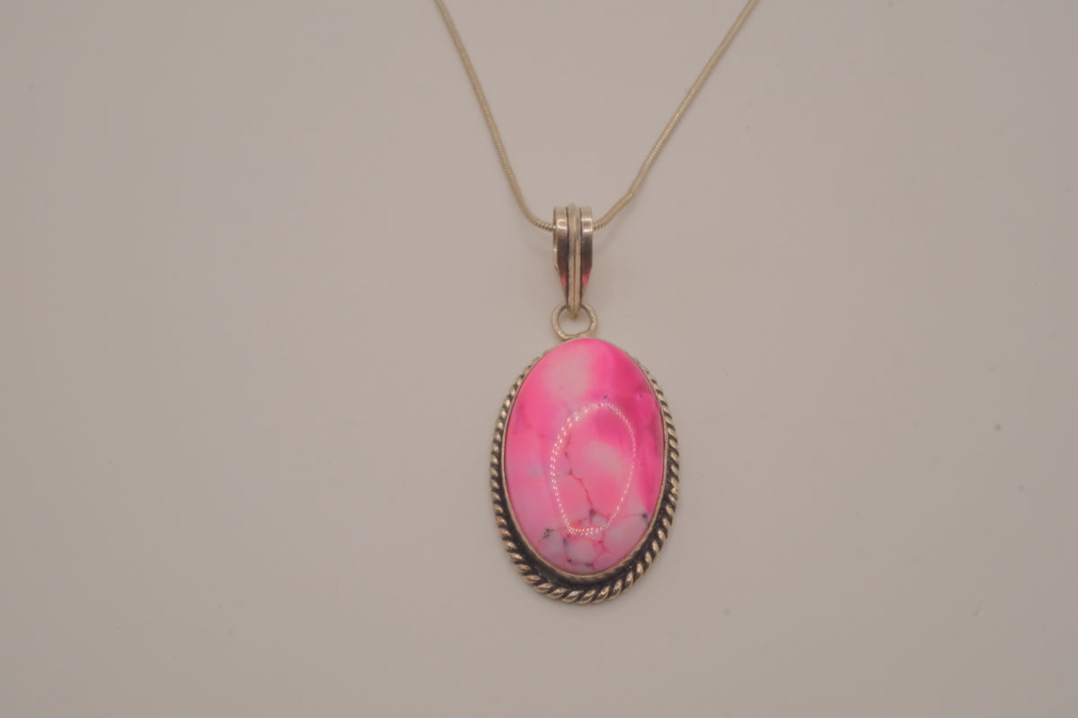 Sterling silver Mojave turquoise pendant necklace