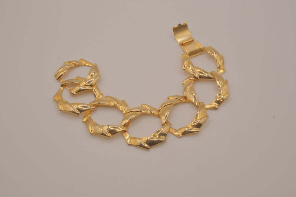 Vintage gold tone geometric link bracelet