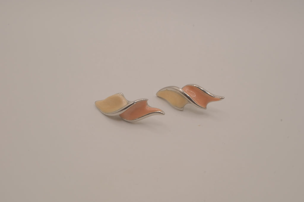 Vintage silver-tone abstract modern swirl earrings