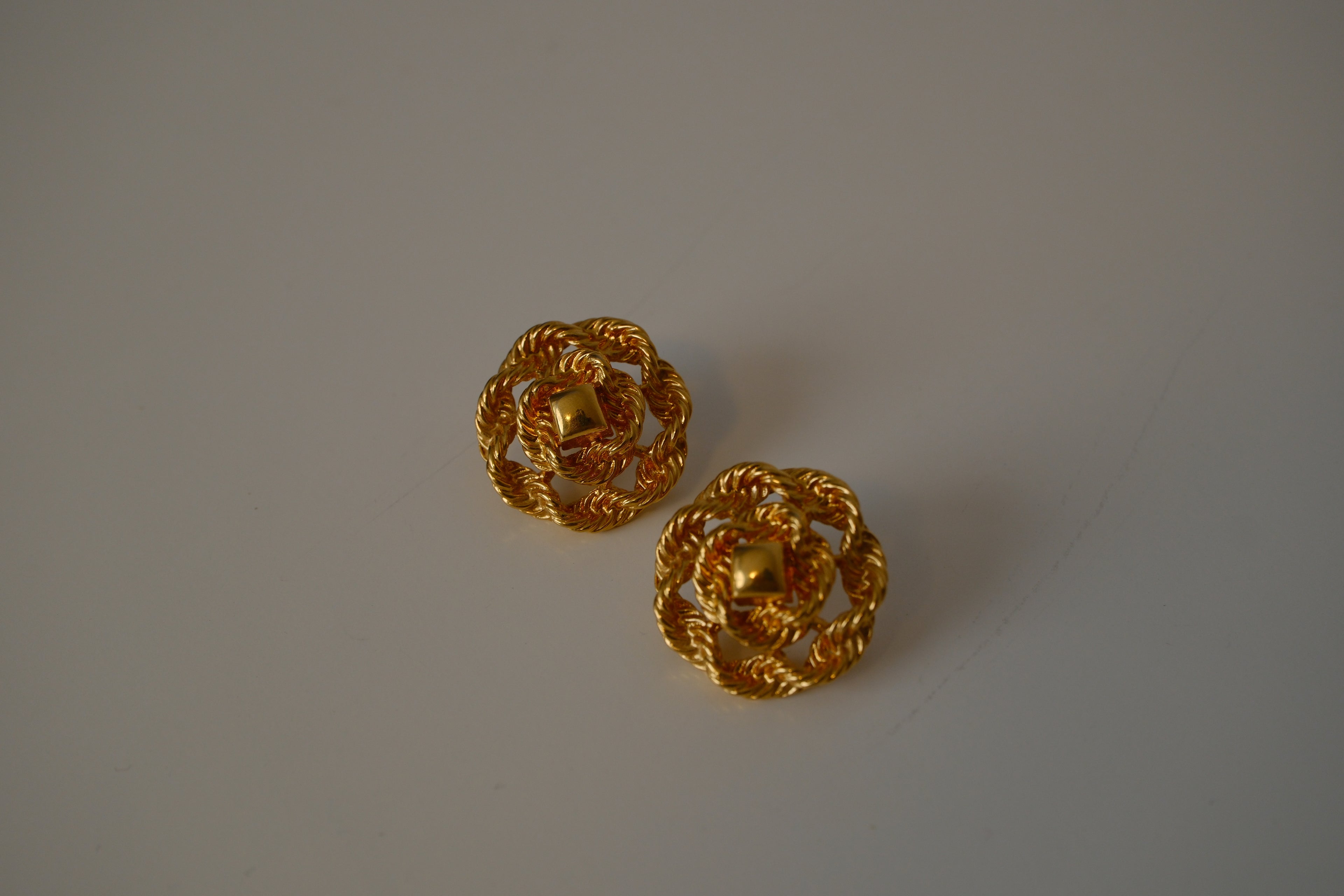 Vintage braided rope round stud earrings