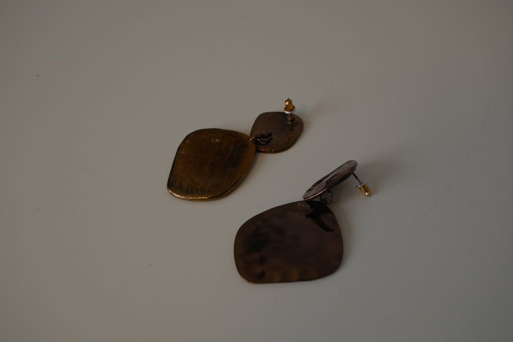 Two-piece Brown metal earrings
