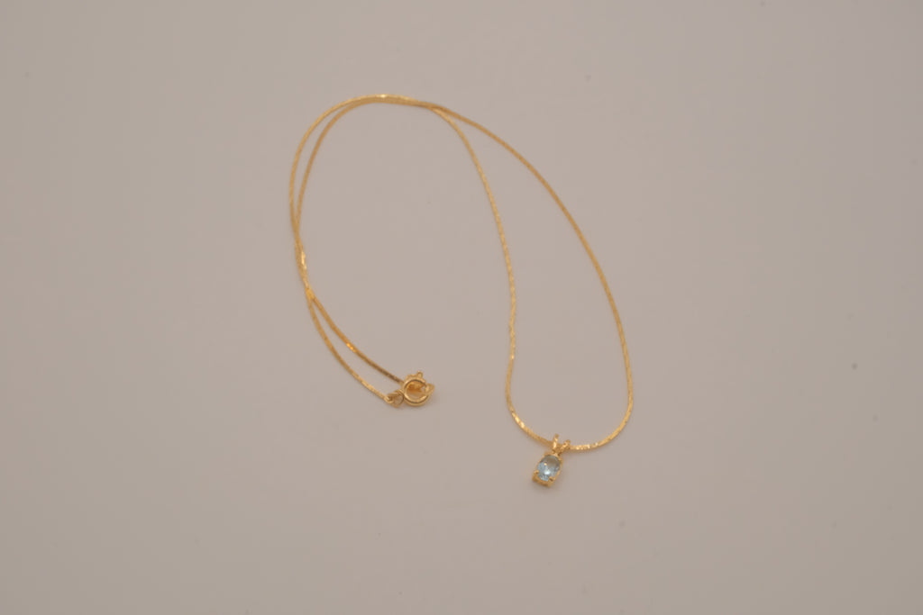Classic solitaire pendant necklace