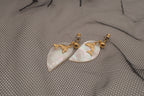 Gold dolphin mother-of-pearl earrings&nbsp;