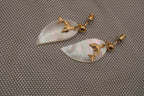 Gold dolphin mother-of-pearl earrings&nbsp;