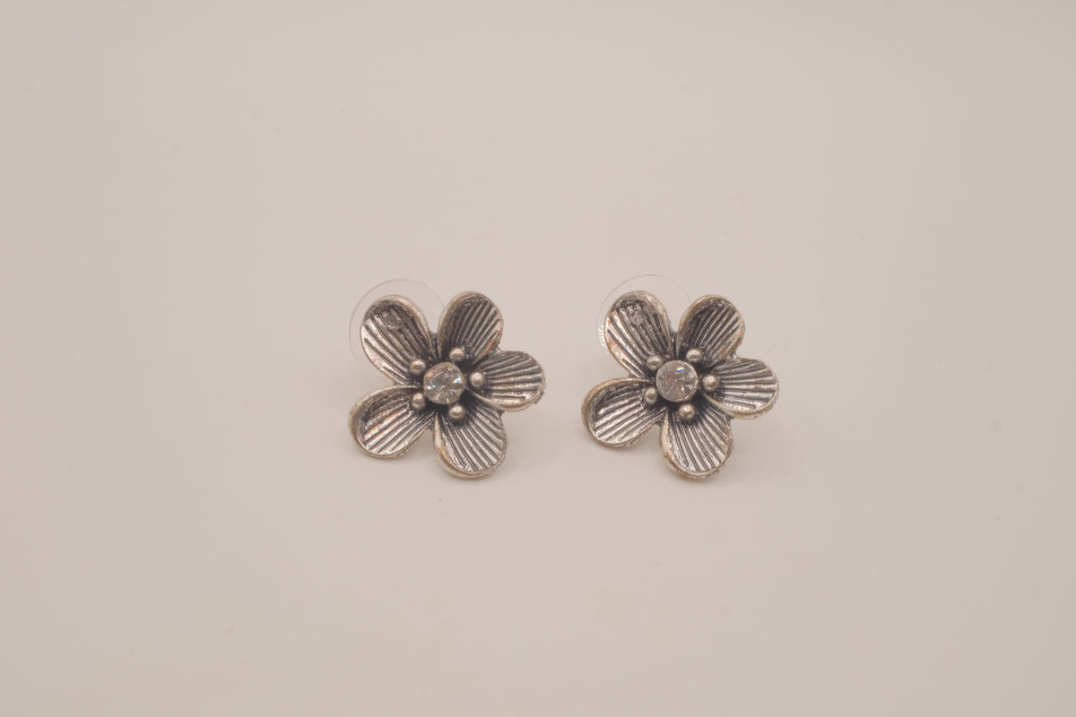 Antique silver flower stud earrings
