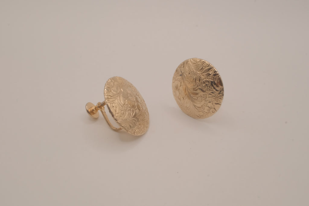 Vintage floral button clip-on earrings&nbsp;