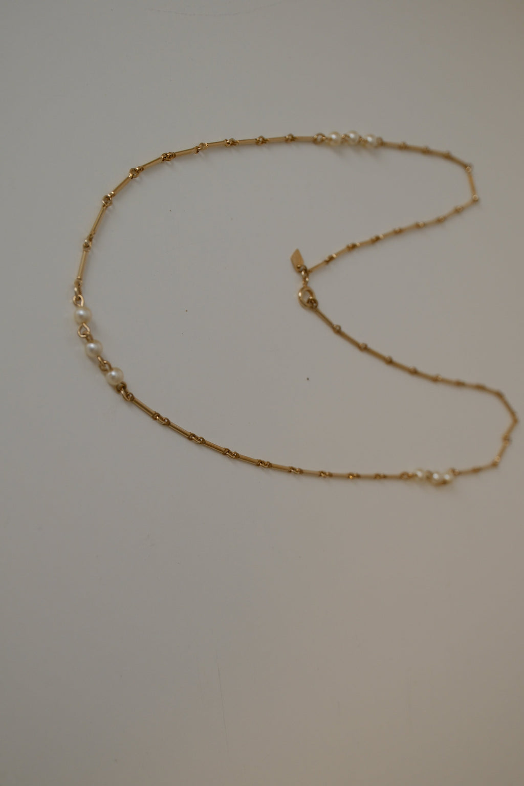 Sarah Cov delicate gold toned pearl necklace